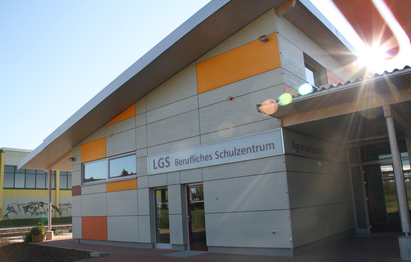 Schreinerei Fäth Referenz - LGS Berufliches Schulzentrum in Dieburg